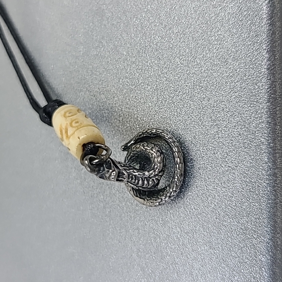 Men's Necklace Cobra Charm Sterling Silver Black Beige Eclectic Gift Handmade - Picture 3 of 5